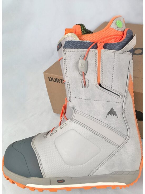 NEW $650 Burton Ion Snowboard Boots! 7  Asian Fit  Light Gray With Orange Trim
